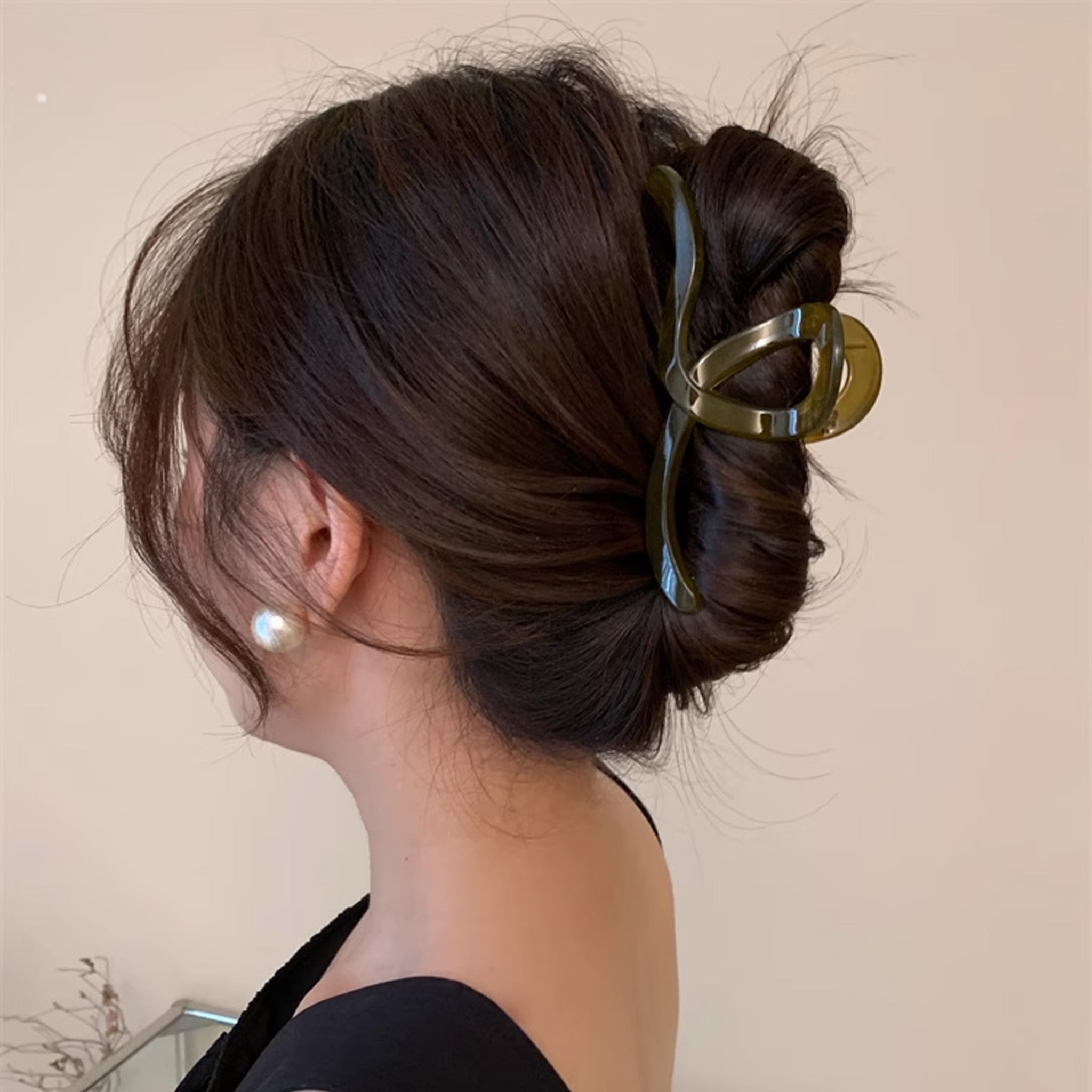 Large Morandi Grab Hair Claw Clip