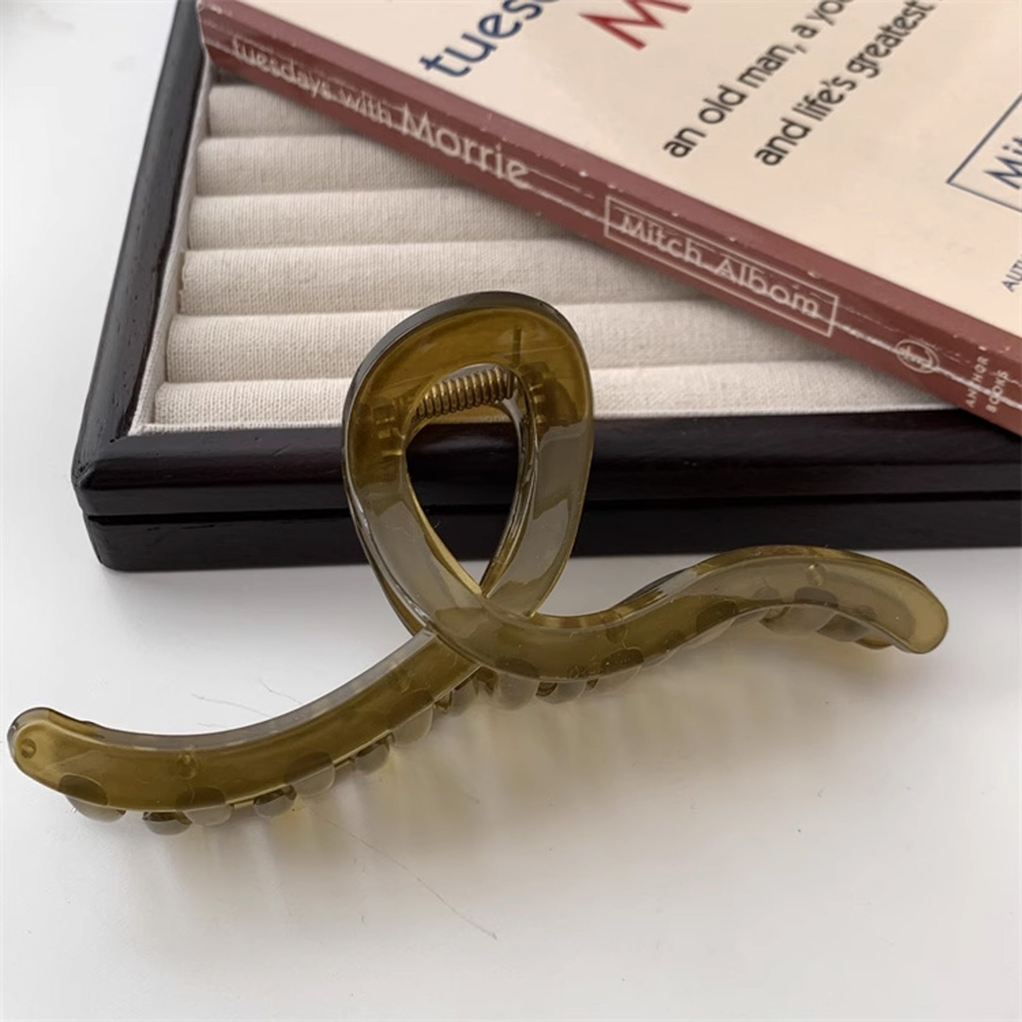 Large Morandi Grab Hair Claw Clip