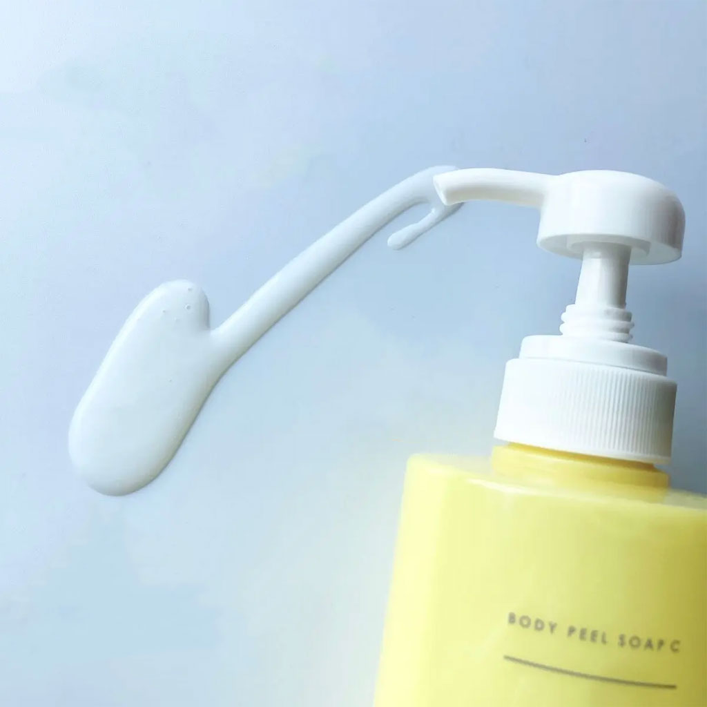 BCL Cleansing Research Body Peel Soap 480ml