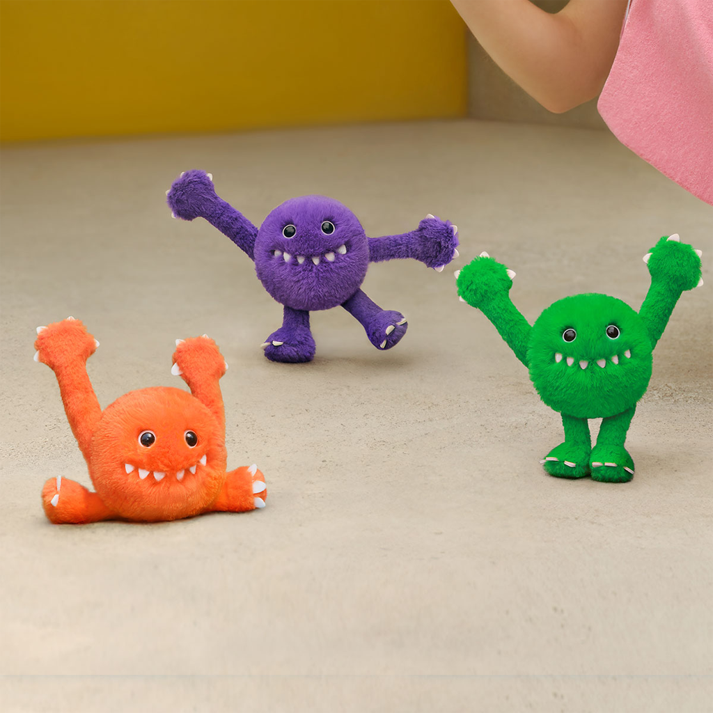POP MART INSTINCTOY HUG YOU SERIES - Plush Pendant Blind Box