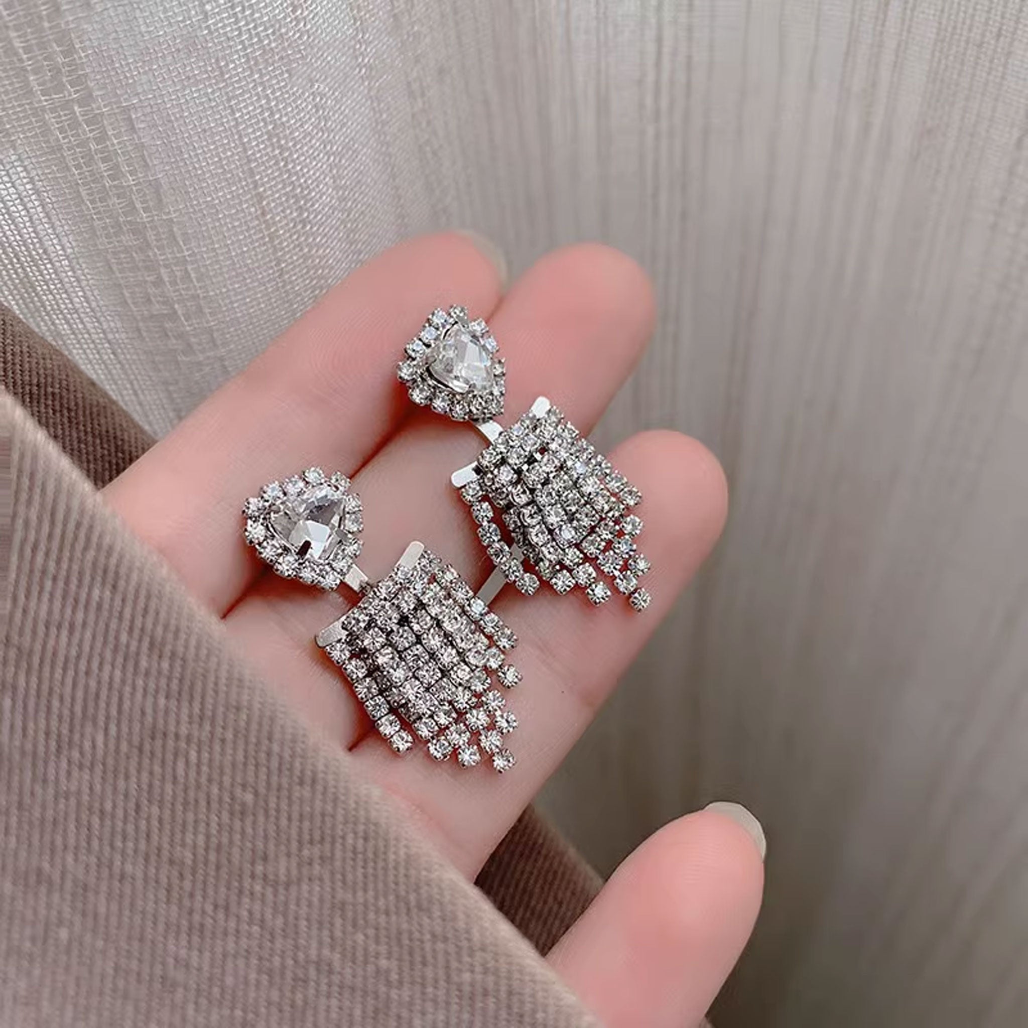Long Tassel Heart-shaped Earrings 1pair