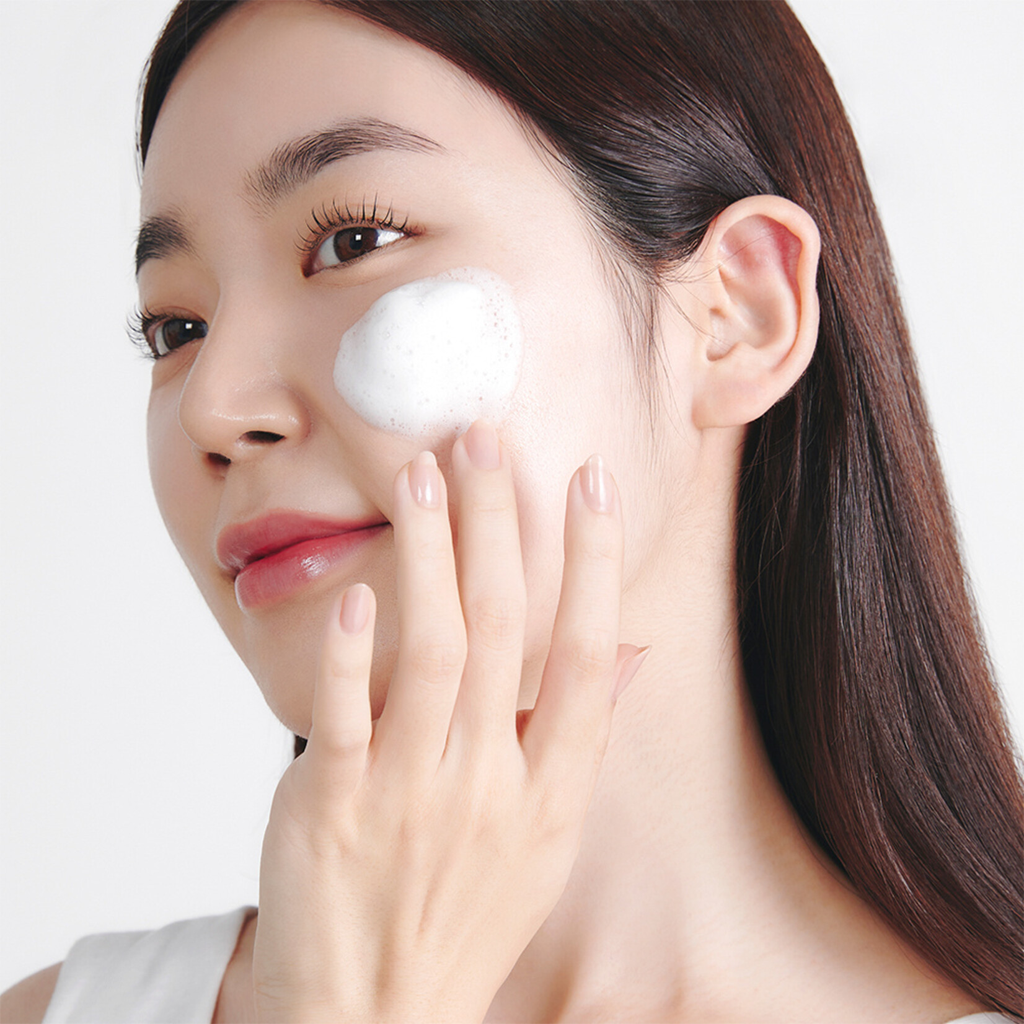 ETUDE 纯晶洗面奶弱酸性5.5舒缓保湿 150毫升