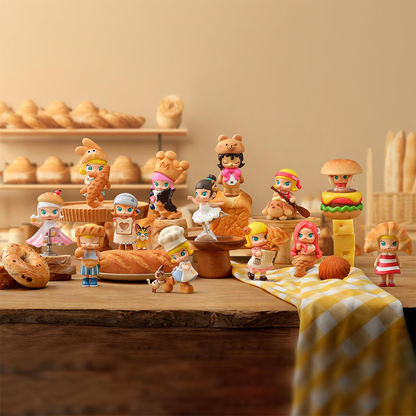 MOLLY Carb-Lover Series Figures