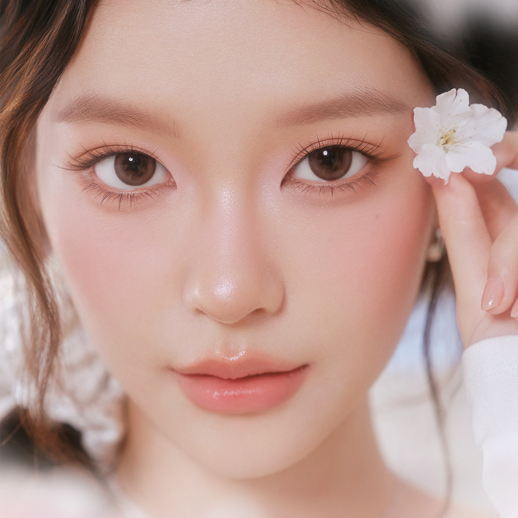 MR.WISH Cherry Blossom Limited Edition Glue Free False Eyelashes