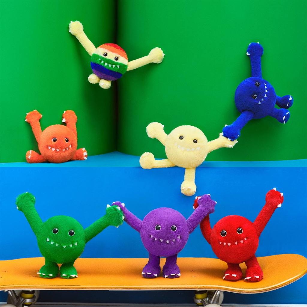 POP MART INSTINCTOY HUG YOU SERIES - Plush Pendant Blind Box