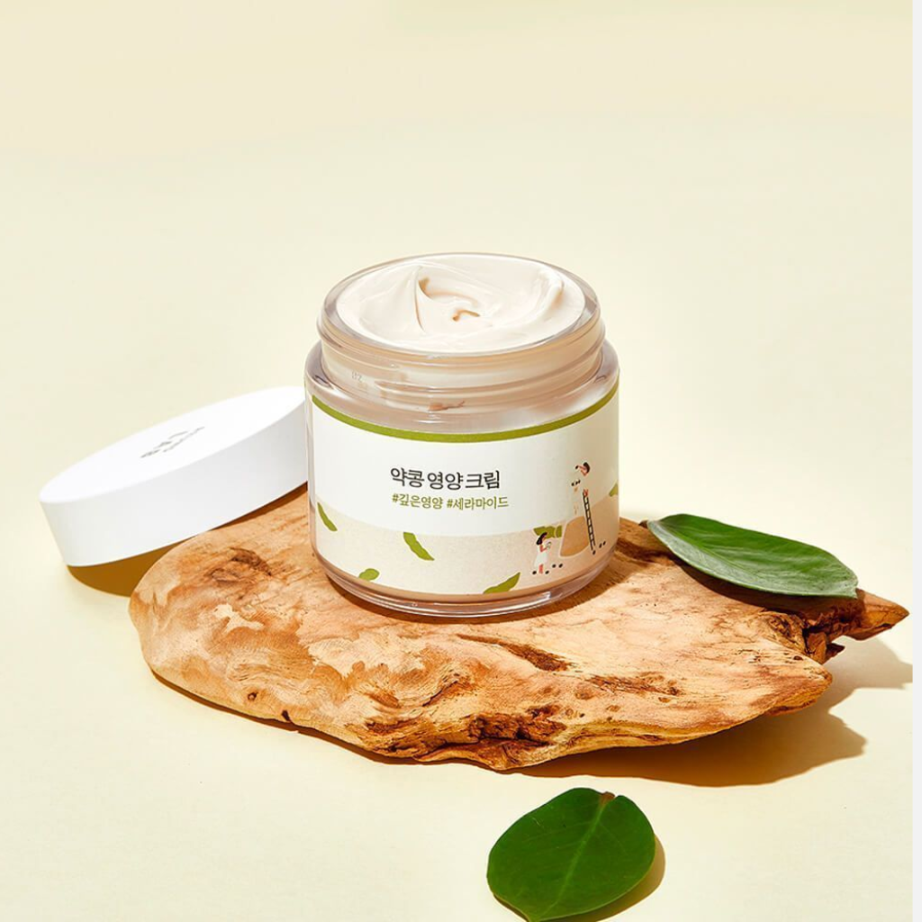 Nourish your skin with this creamy, vitamin-rich formula that revitalizes and deeply moisturizes.