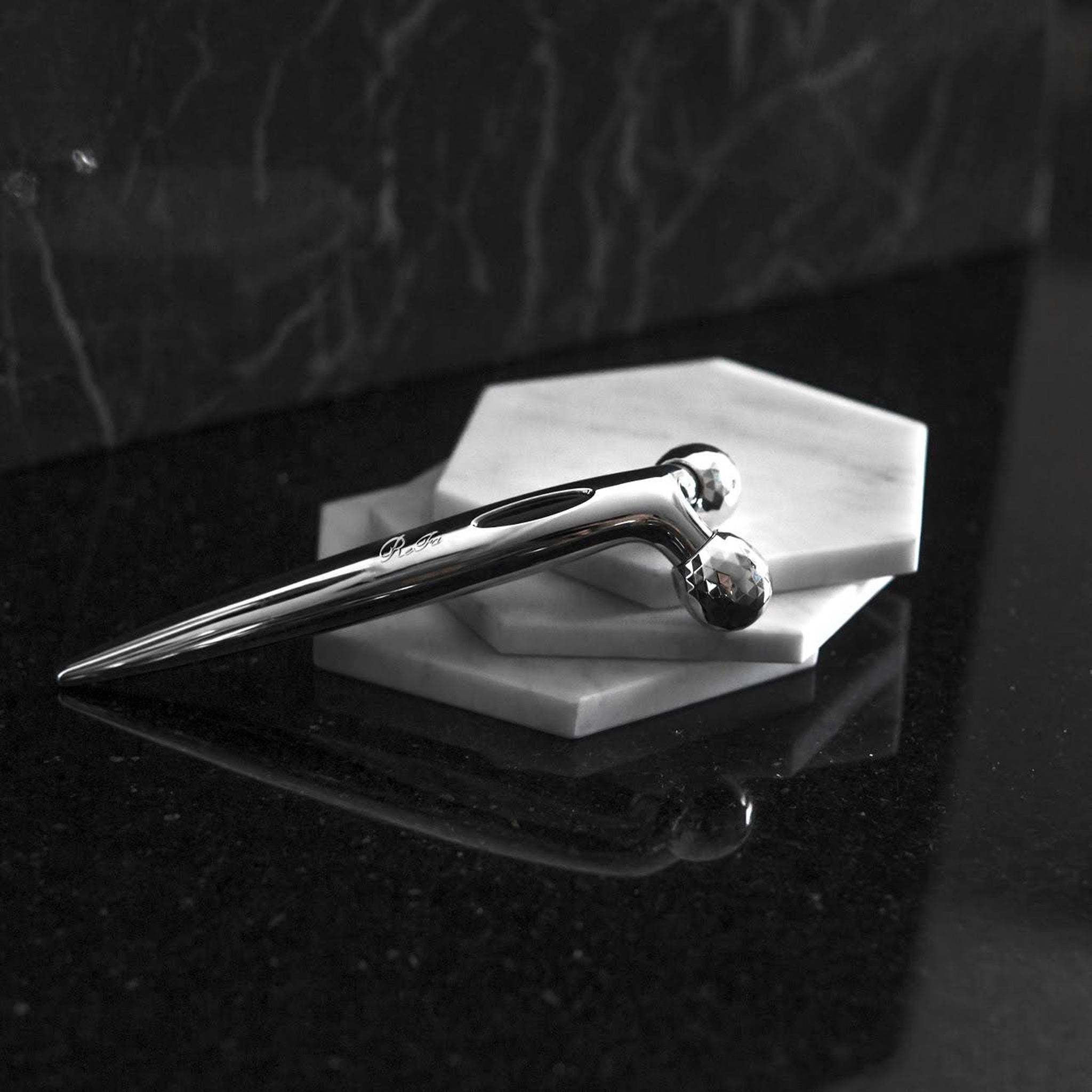 ReFa S Carat Platinum Electronic Roller